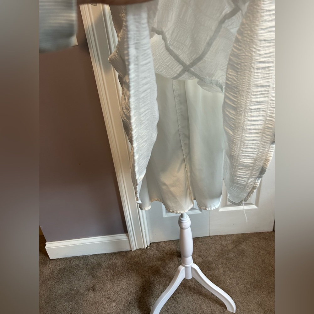 White Mini Sundress with Tiered Skirt and Off-the-Shoulder Neckline - Picture 10 of 12